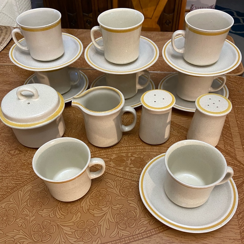 1970-1980’s Hearthside Garden Festival Set